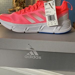 Women’s Adidas Running sneakers 9.5